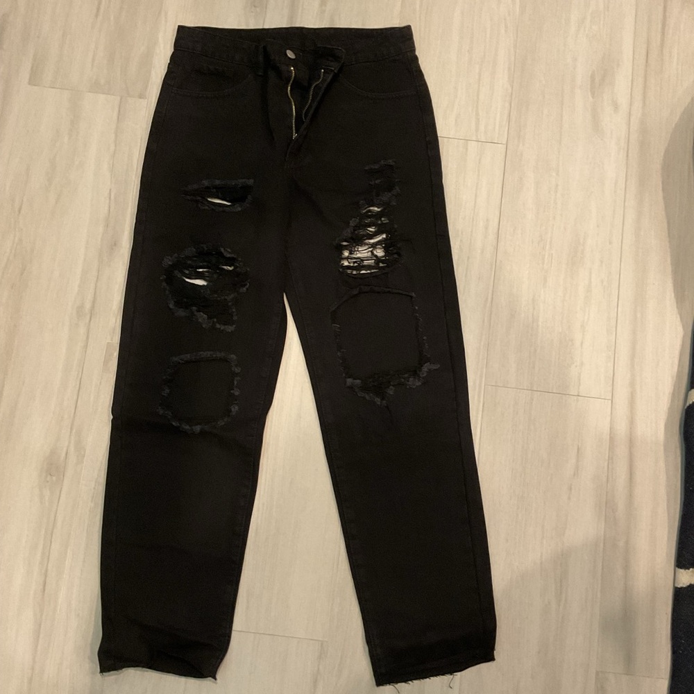 Black Distressed Jeans
